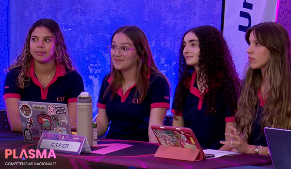 estudiantes conversando - competencias plasma diseno 11