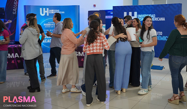 estudiantes conversando - competencias plasma salud 11